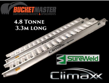 Load image into Gallery viewer, Sureweld 4.8 Tonne “Climaxx” Aluminium Loading Ramps for Rubber Tracks &amp; Rubber Tyres